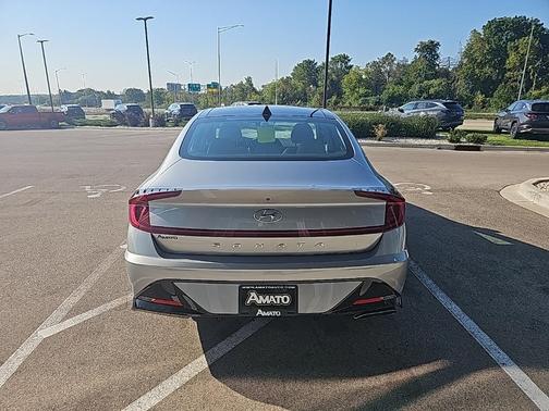 2021 Hyundai SONATA SEL
