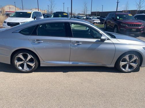 2018 Honda Accord Touring 2.0T