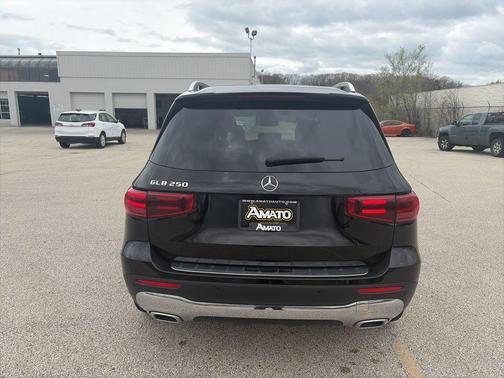 Midnight Black 2024 Mercedes-Benz GLB 250 Base