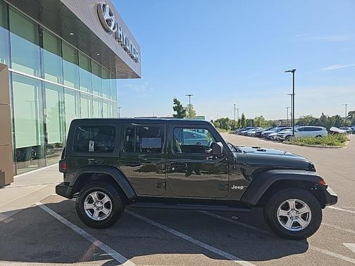 2021 Jeep Wrangler Unlimited Sport RHD