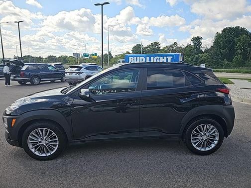 2020 Hyundai KONA SEL Plus