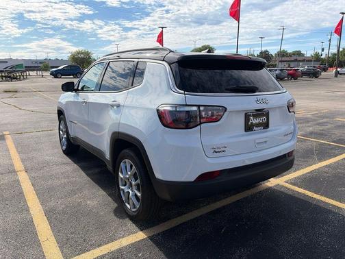 Bright White Clearcoat 2025 Jeep Compass Limited
