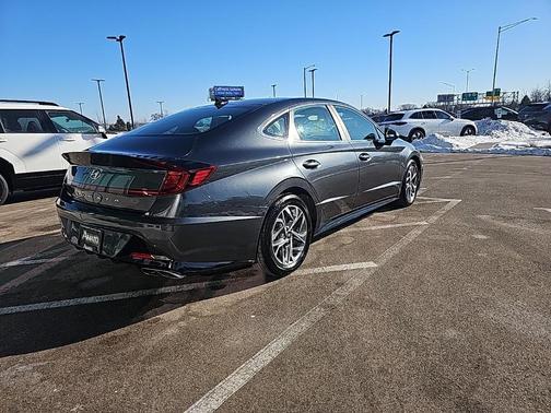 2023 Hyundai SONATA SEL