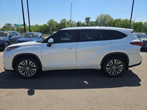 Blizzard Pearl 2020 Toyota Highlander Platinum