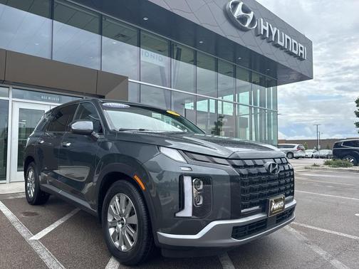 2023 Hyundai PALISADE SE