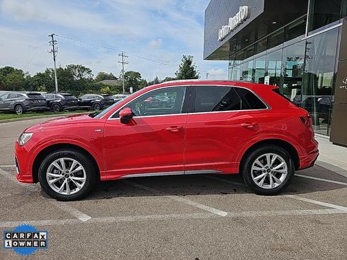 2024 Audi Q3 45 S line Premium