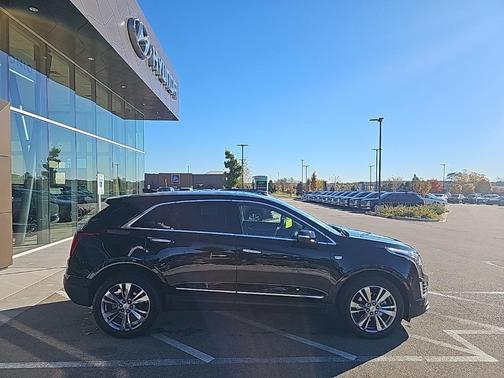 2024 Cadillac XT5 Premium Luxury