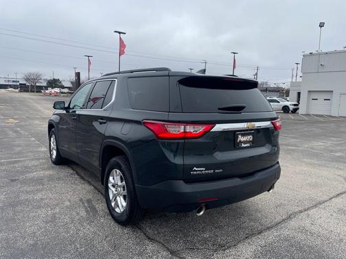 2020 Chevrolet Traverse LT Fleet