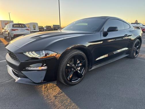 2023 Ford Mustang ECOBOOST PREMIUM