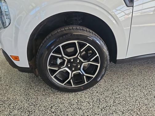 2023 Ford Maverick XLT