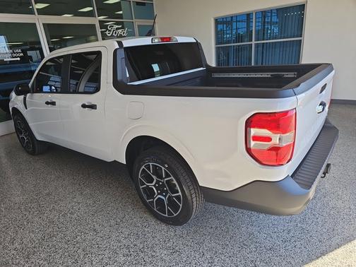 2023 Ford Maverick XLT