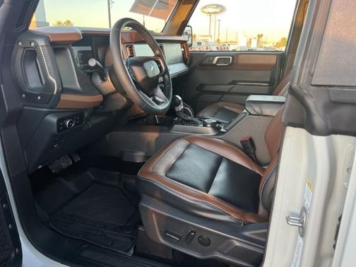 CACTUS GRAY 2024 Ford Bronco OUTER BANKS