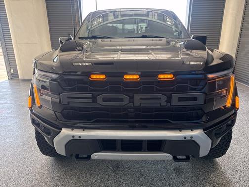 AGATE BLACK METALLIC 2025 Ford F-150 RAPTOR