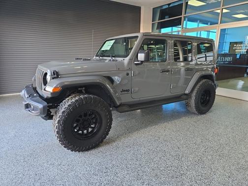 2023 Jeep Wrangler SAHARA