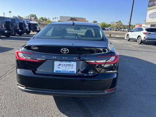 White 2025 Toyota Camry SE