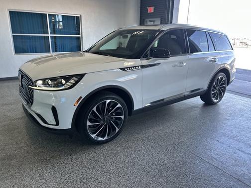 2025 Lincoln Aviator RESERVE