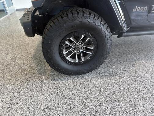 2024 Jeep Wrangler RUBICON 392