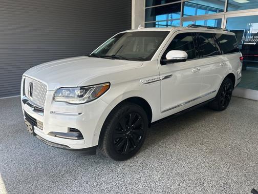2024 Lincoln Navigator RESERVE