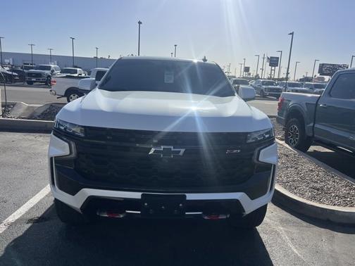 Iridescent Pearl Tricoat 2024 Chevrolet Tahoe Z71