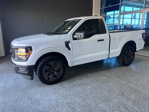 OXFORD WHITE 2026 Ford F-150 XL