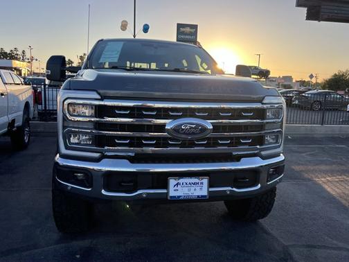 CARBONIZED GRAY 2024 Ford F-250 SUPER DUTY