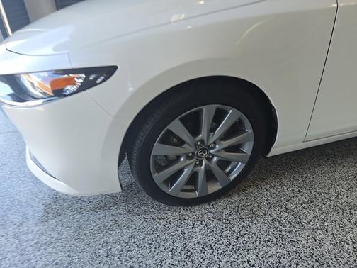 2023 Mazda Mazda3 PREFERRED