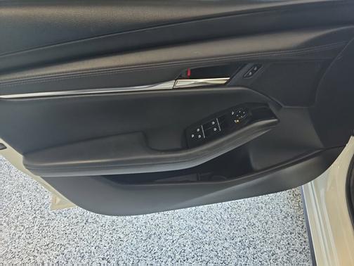 2023 Mazda Mazda3 PREFERRED