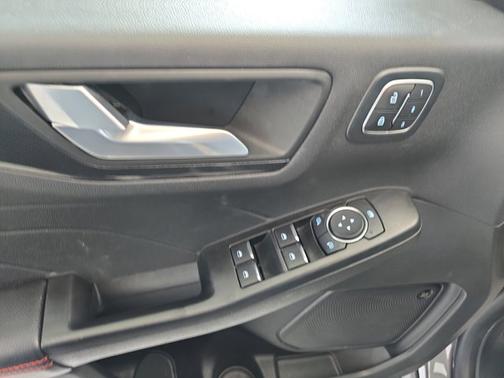 2024 Ford Escape ST-LINE SELECT