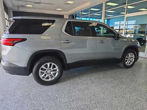 2023 Chevrolet Traverse LS W/1LS