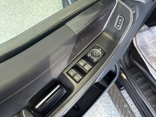 AGATE BLACK METALLIC 2023 Ford F-150 XL