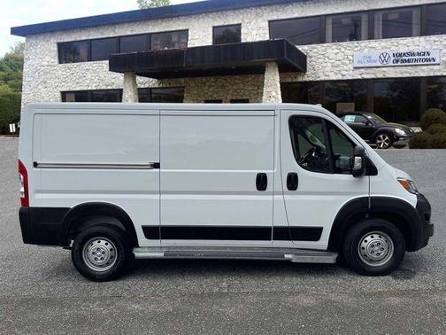 2023 RAM ProMaster 2500 Base