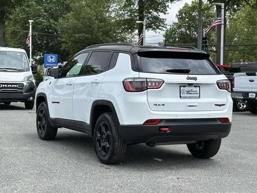 2024 Jeep Compass Trailhawk