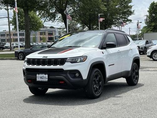 2024 Jeep Compass Trailhawk