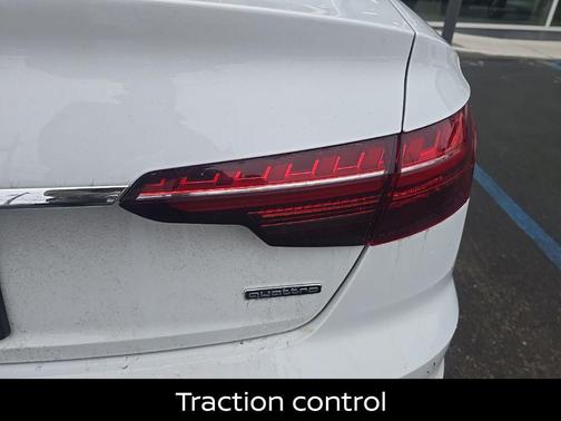 2024 Audi A4 45 S line Premium Plus