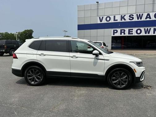 2022 Volkswagen Tiguan 2.0T SE 4MOTION