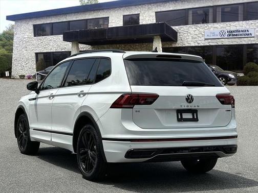 2022 Volkswagen Tiguan 2.0T SE R-Line Black 4MOTION