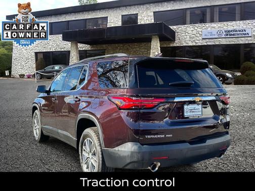 2022 Chevrolet Traverse LT Leather