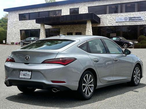 2024 Acura Integra Base