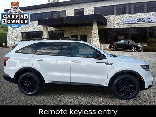 2022 Kia Sorento S
