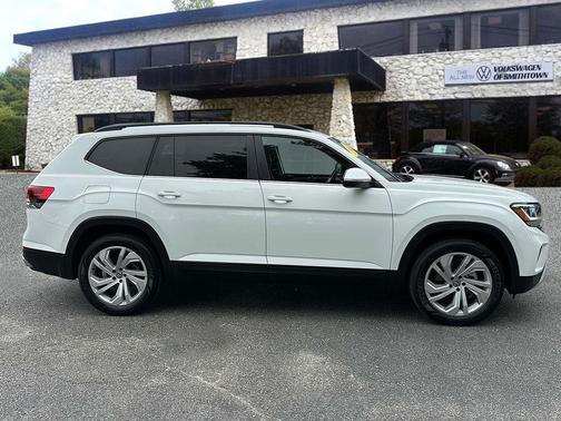 2022 Volkswagen Atlas 3.6L SE w/Technology