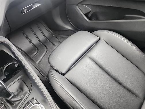 2020 BMW X1 xDrive28i