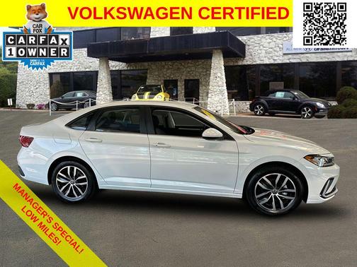 2025 Volkswagen Jetta 1.5T SE