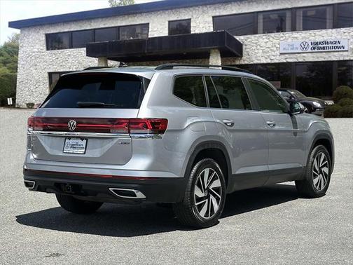 2024 Volkswagen Atlas 2.0T SE w/Technology 4MOTION