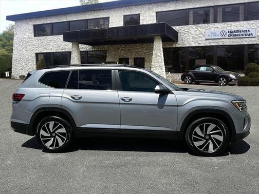 2024 Volkswagen Atlas 2.0T SE w/Technology 4MOTION