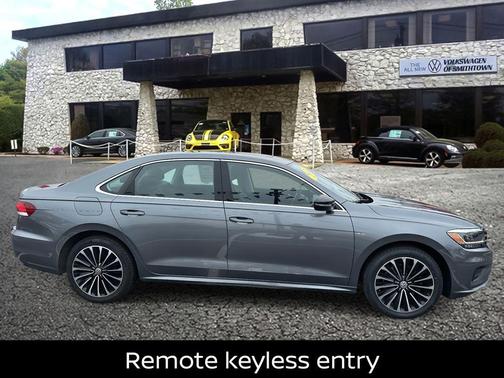 2022 Volkswagen Passat 2.0T Limited Edition