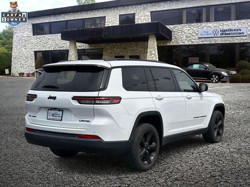 Bright White Clearcoat 2023 Jeep Grand Cherokee L Limited
