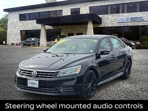 2018 Volkswagen Passat 2.0T R-Line