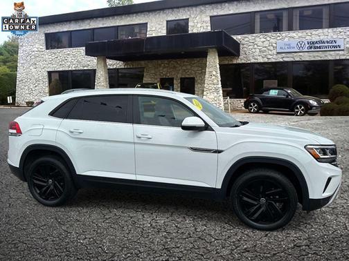 Pure White 2023 Volkswagen Atlas Cross Sport 2.0T SE w/Technology 4MOTION