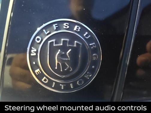 2017 Volkswagen Tiguan 2.0T Wolfsburg Edition