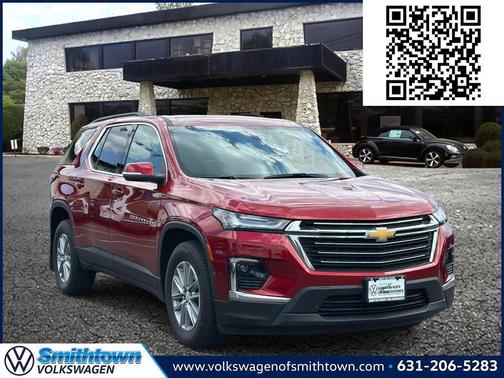Radiant Red Tintcoat 2023 Chevrolet Traverse LT Cloth